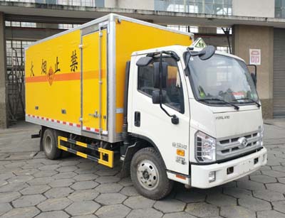 福田時(shí)代3.8噸爆破器材運(yùn)輸車