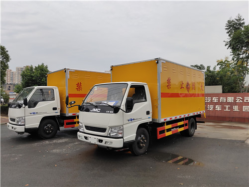江鈴3噸爆破器材運輸車