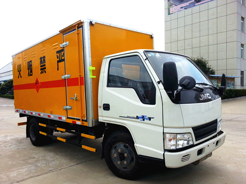 江鈴藍牌易燃氣體廂式運輸車